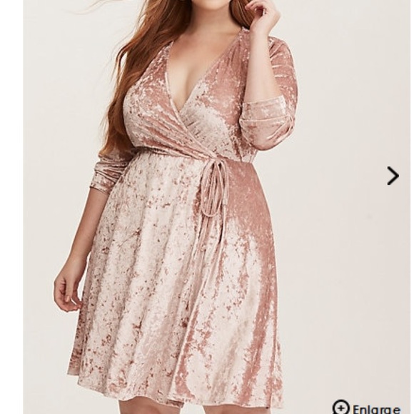 torrid Dresses & Skirts - Torrid blush pink crushed velvet wrap dress size 1